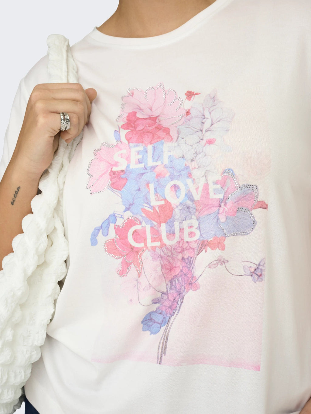 Camiseta Tallaje Especial de Carmakoma