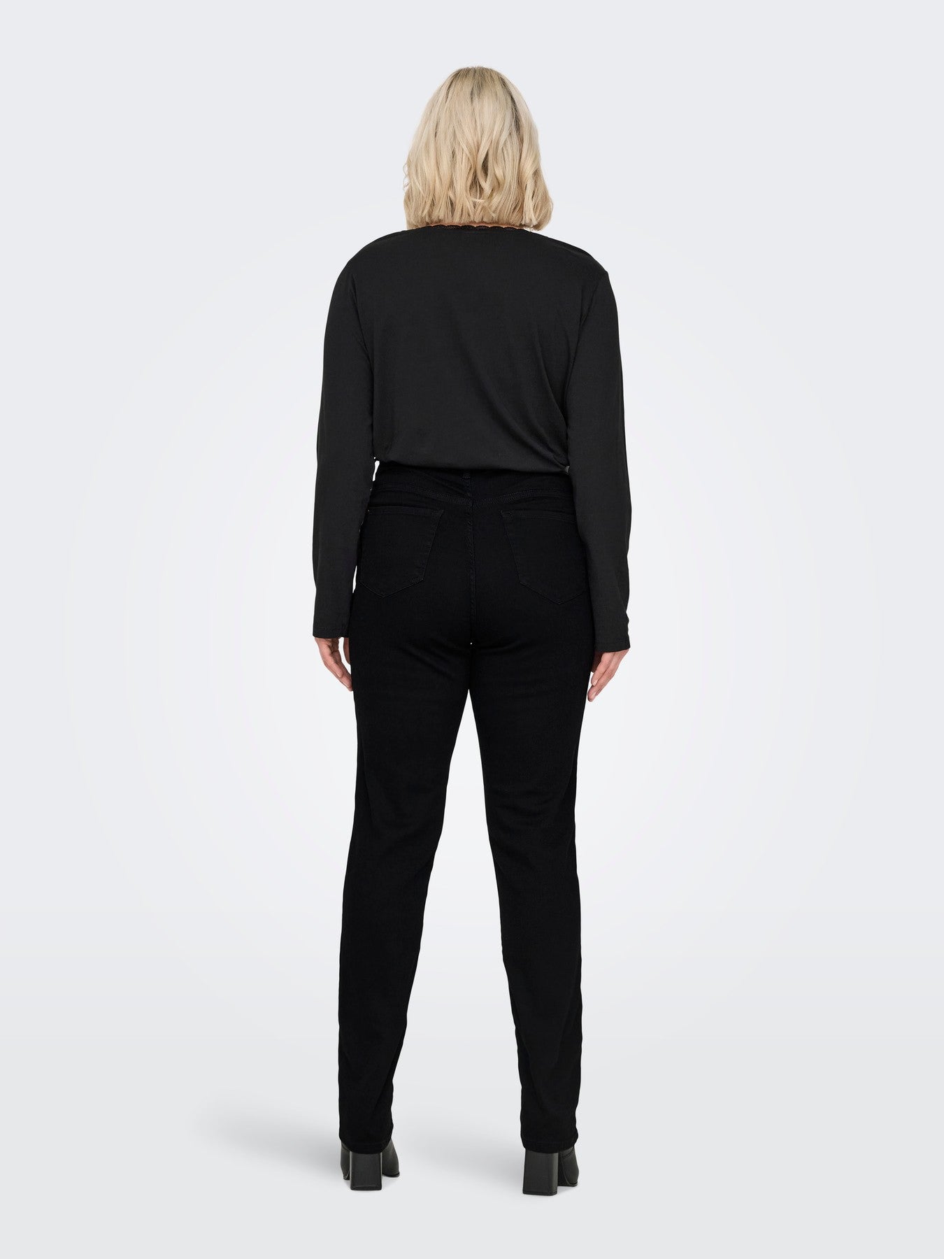 Vaquero regular T. Grande de Carmakoma