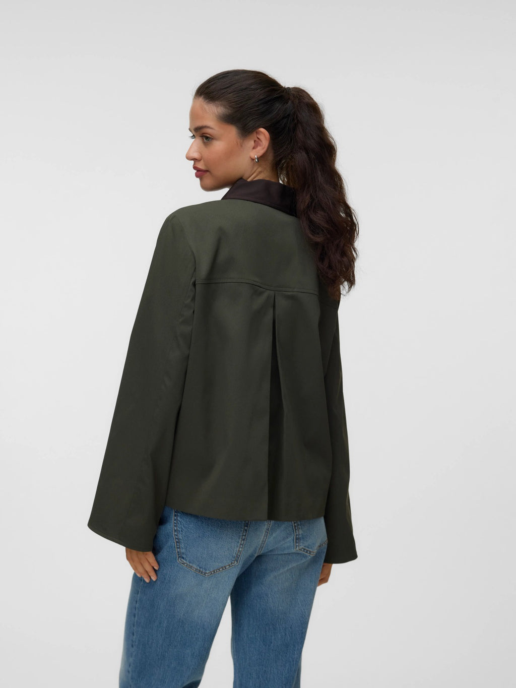Chaqueta con cuellos de Vero Moda