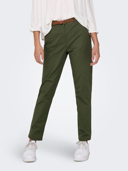 Pantalón chino con cinturón de Jacqueline de Yong
