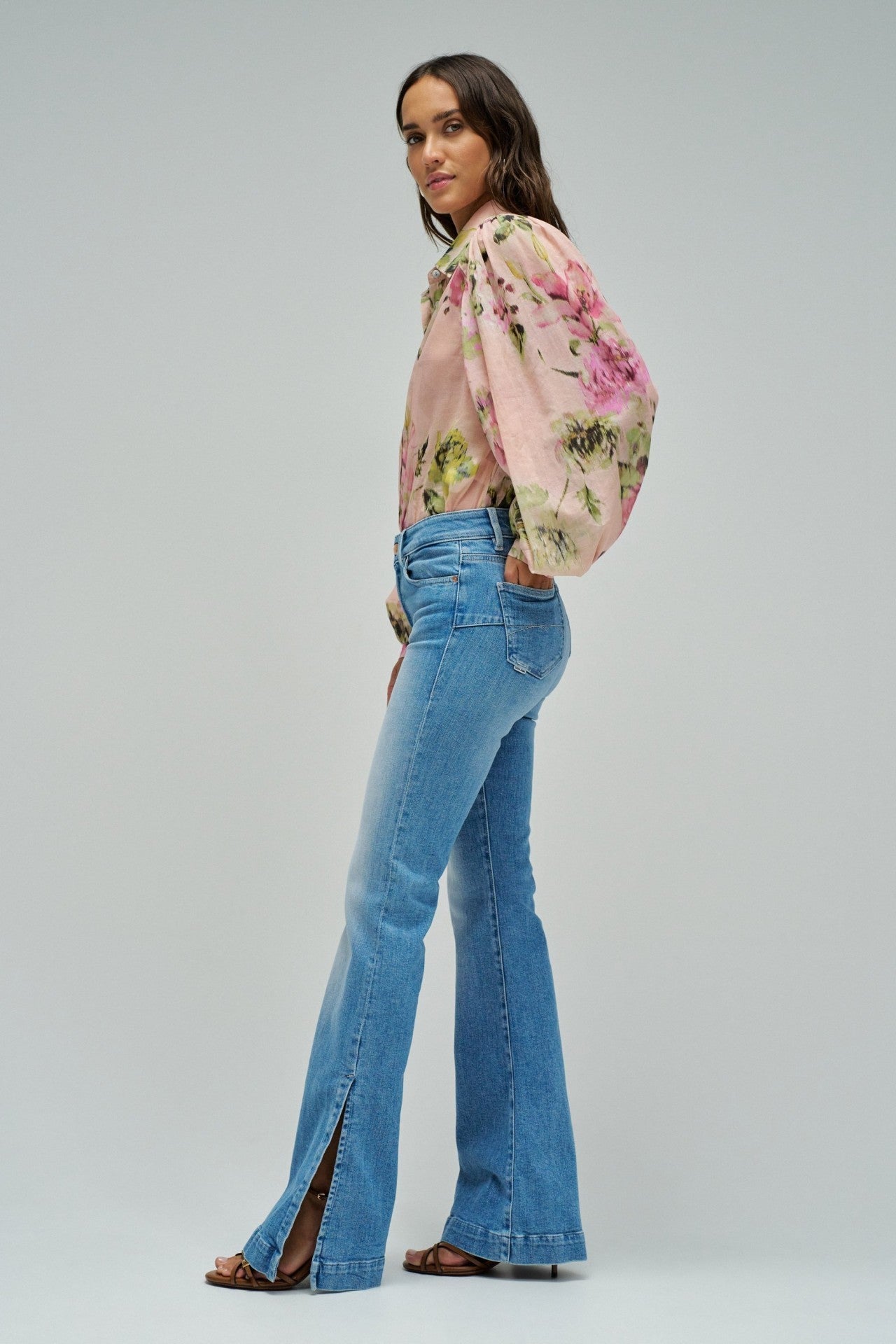 Vaquero flare de Salsa Jeans