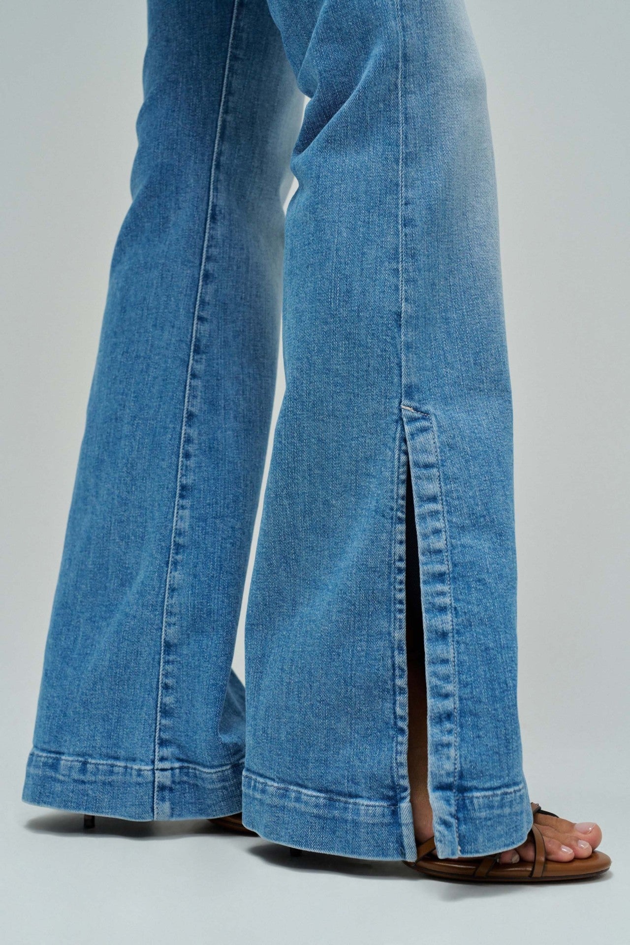 Vaquero flare de Salsa Jeans