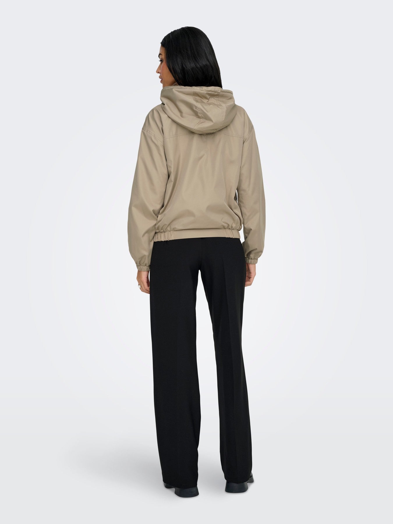 Chaqueta con capucha de Only