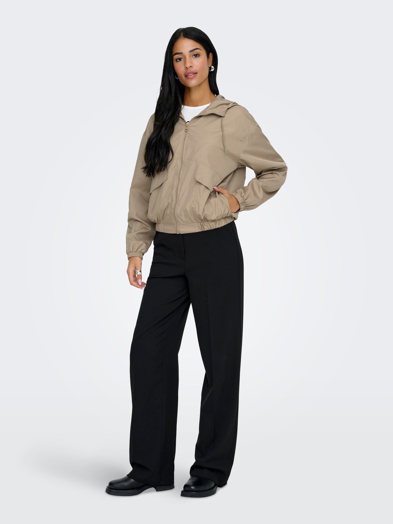 Chaqueta con capucha de Only