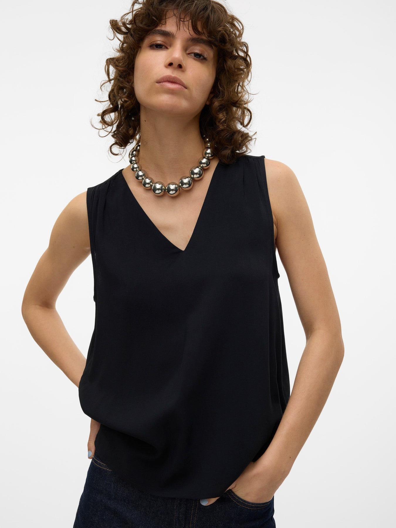 Top sin mangas de Vero Moda