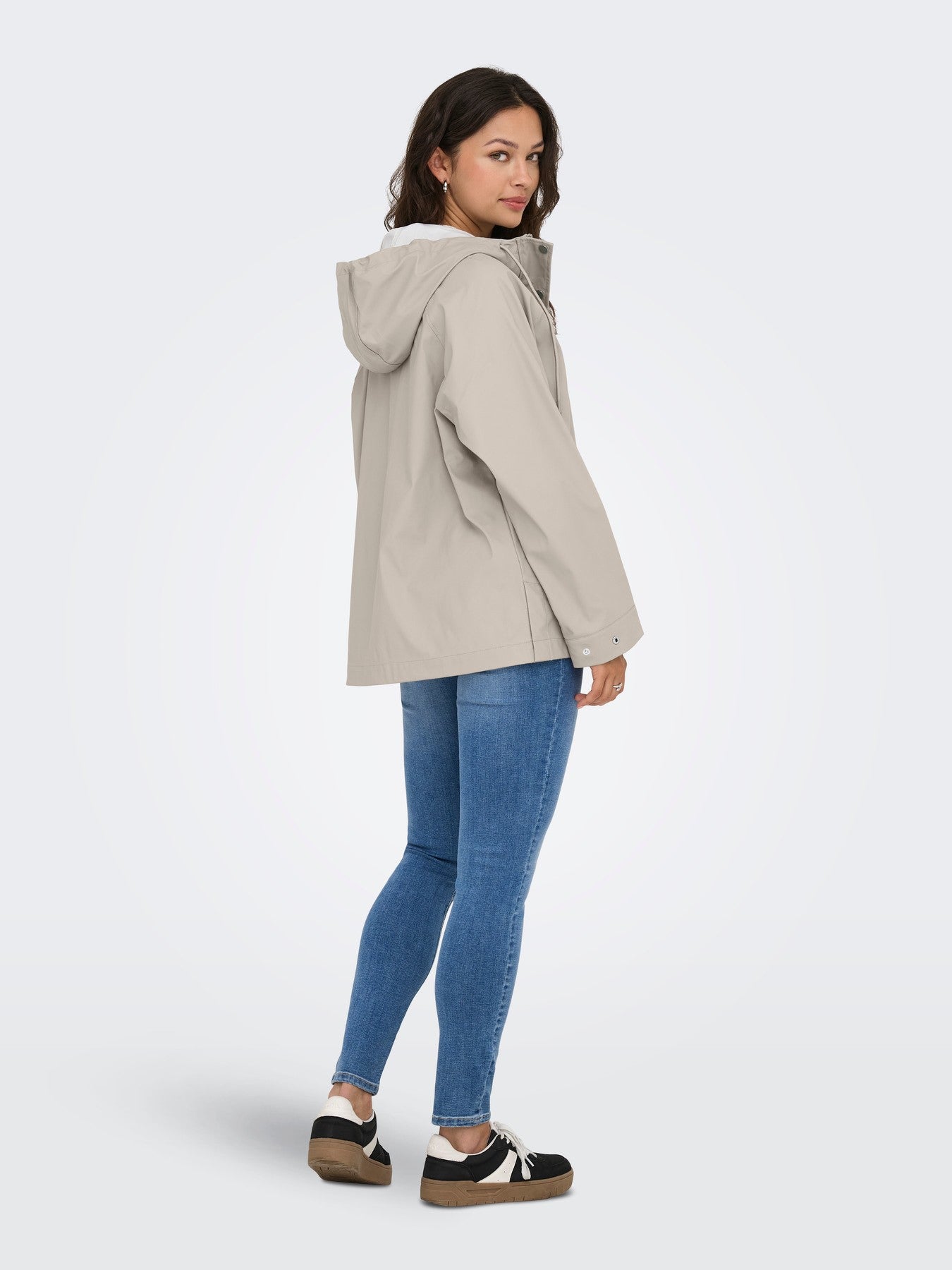 Chubasquero corto de Only