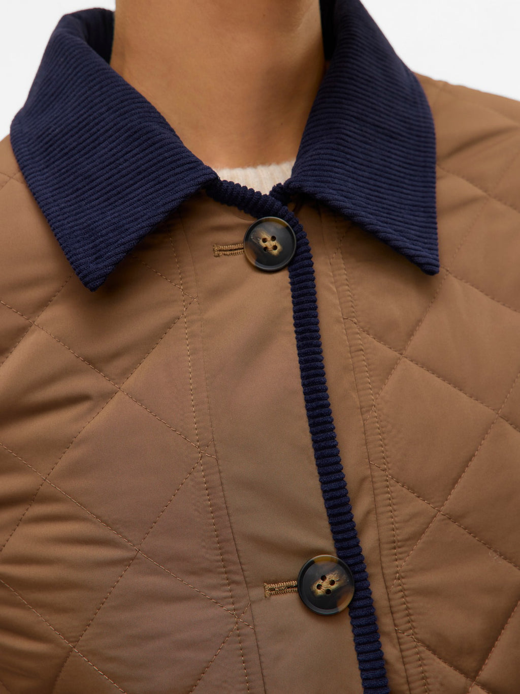 Cazadora acolchada de Vero Moda
