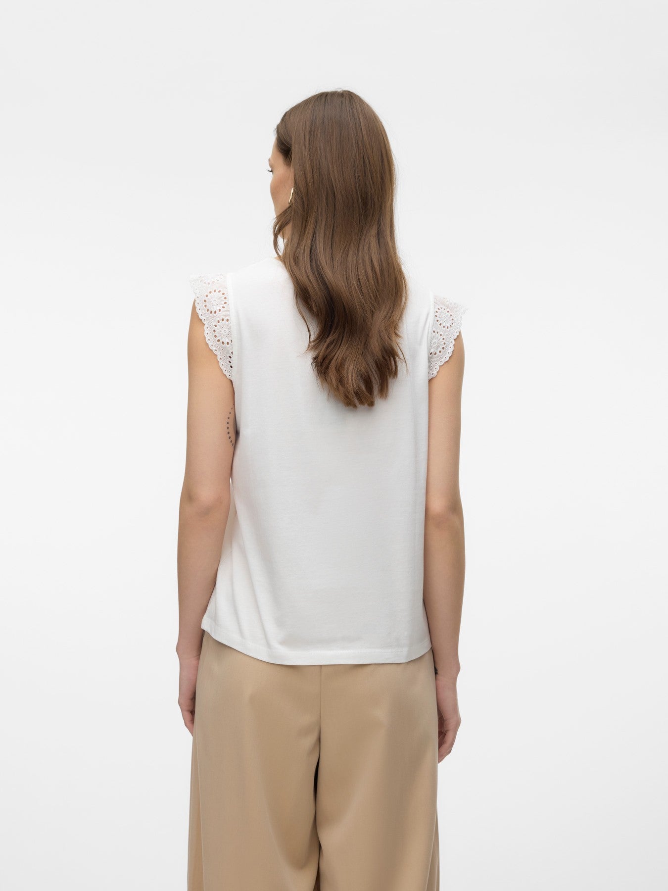 Top sin mangas de Vero Moda