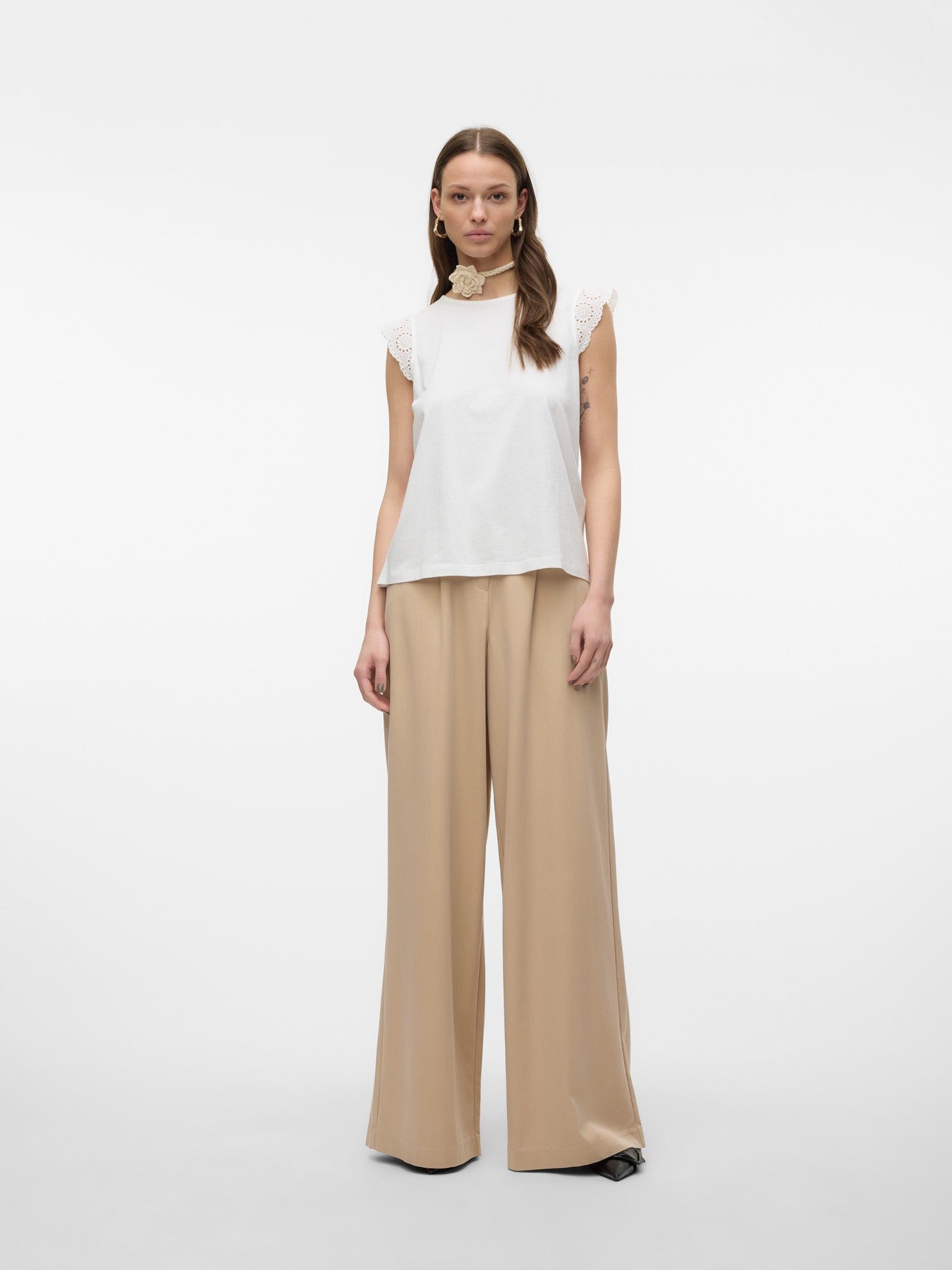 Top sin mangas de Vero Moda