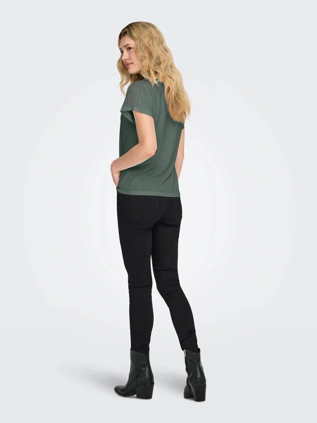 Top manga corta de Only