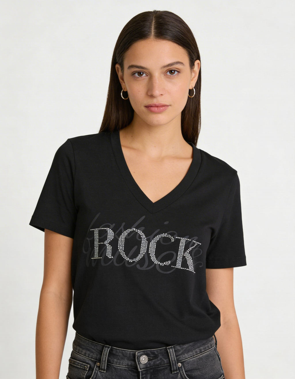 Camiseta cuello pico de Vero moda