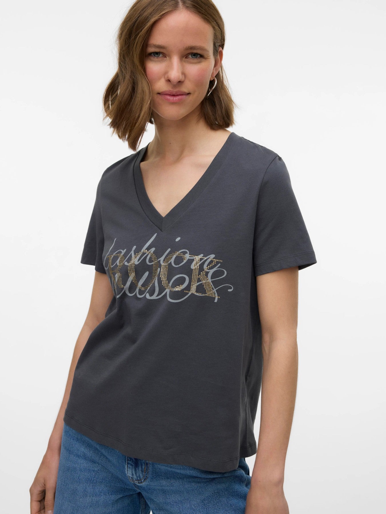 Camiseta cuello pico de Vero moda