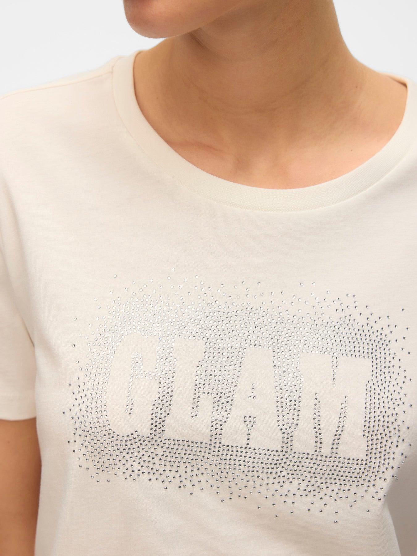 Camiseta con brillos de Vero Moda