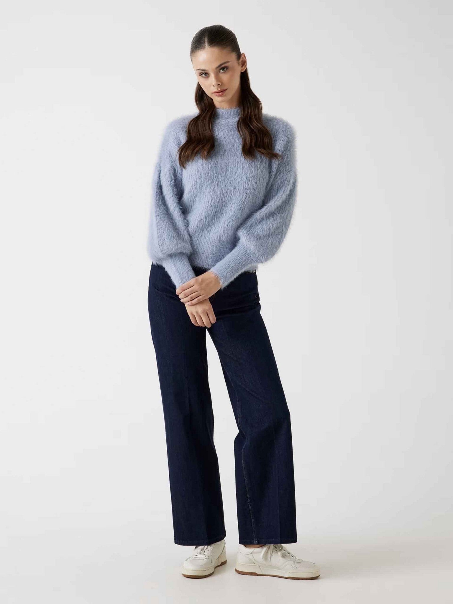 Jesey cuello alto con pelo de Guess