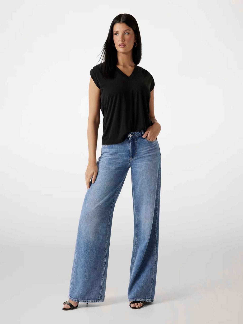 Pantalon vestir flared de Guess