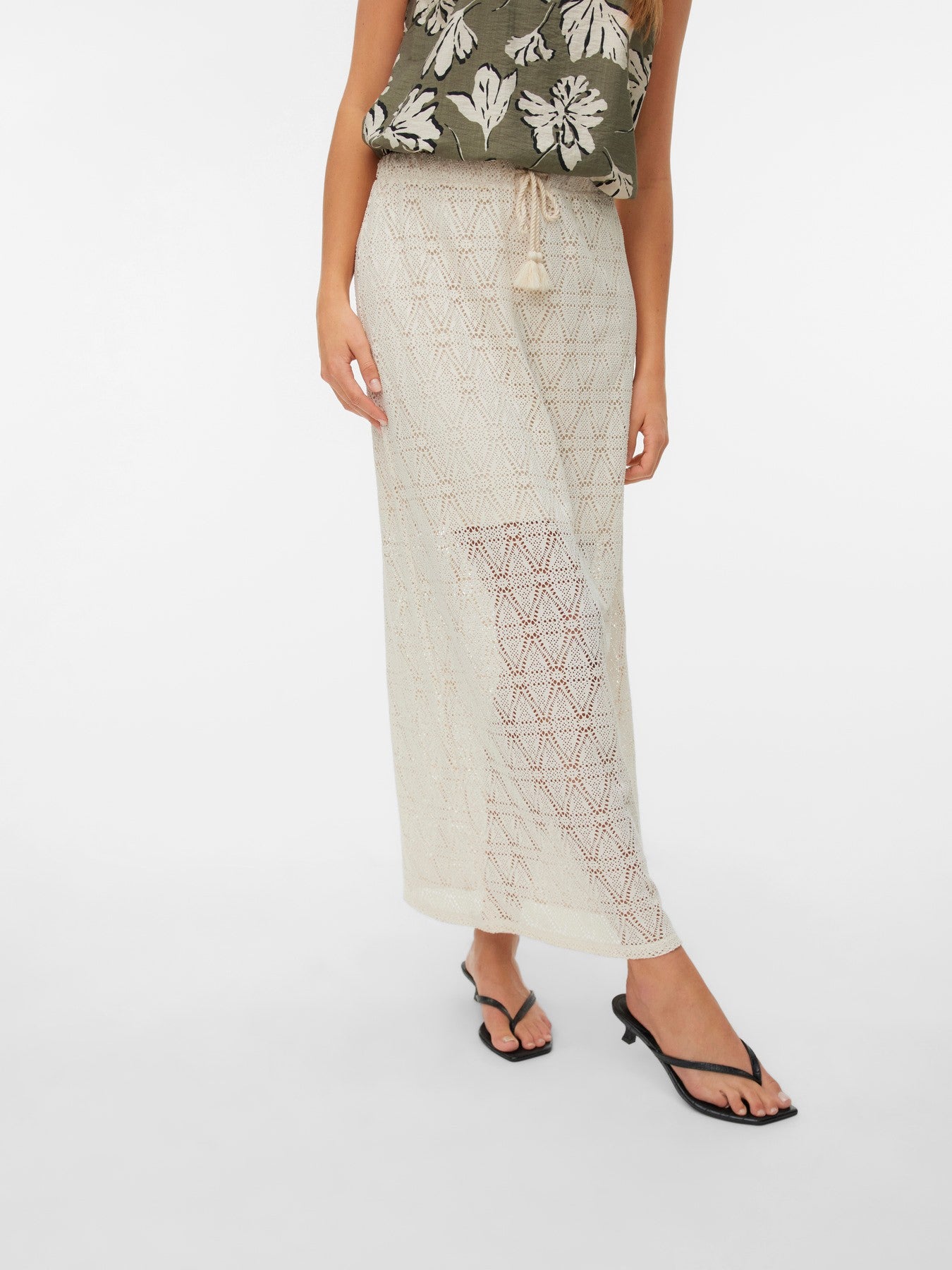 Pantalon encaje de Vero Moda