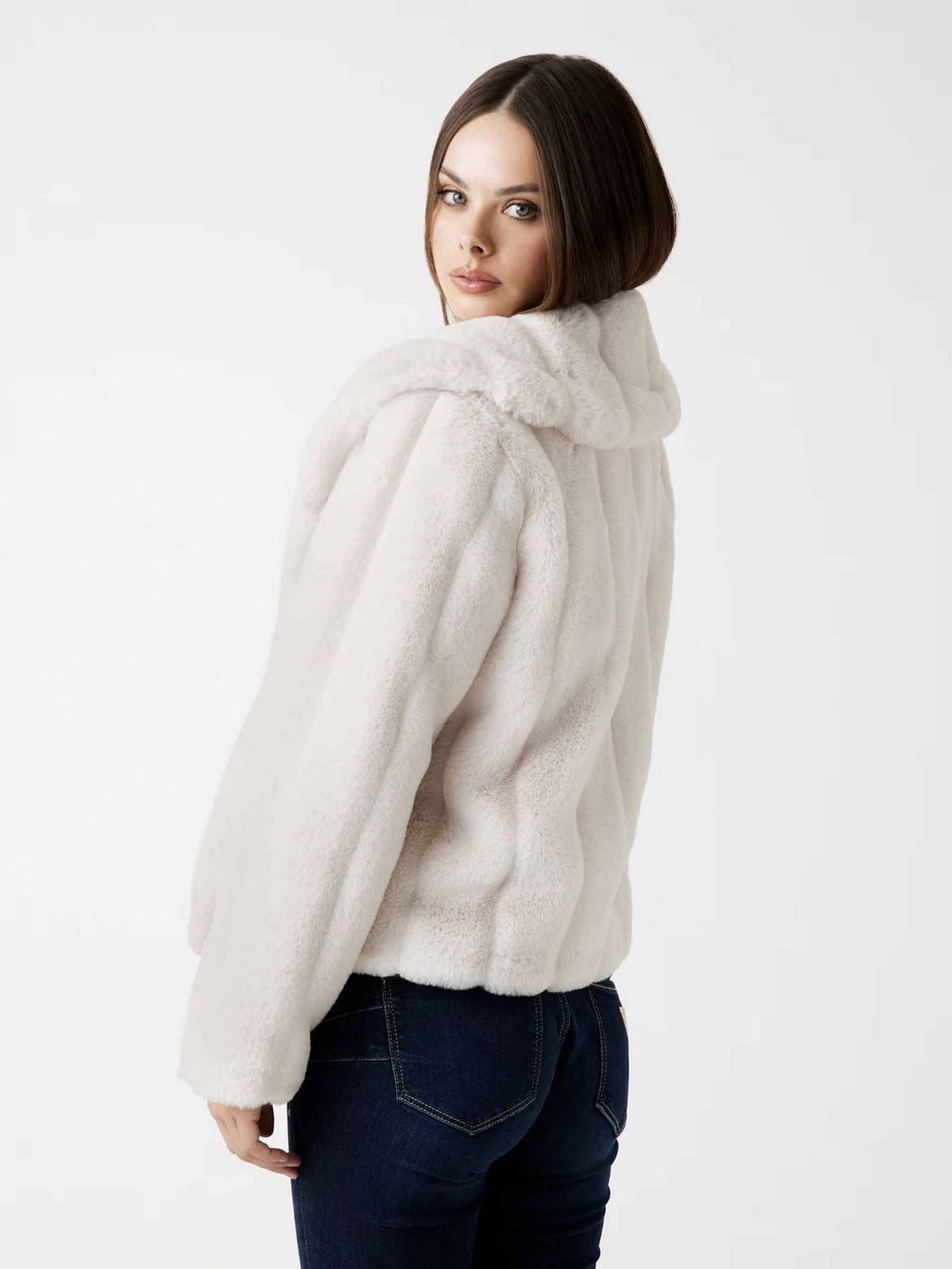 Abrigo pelo de Guess