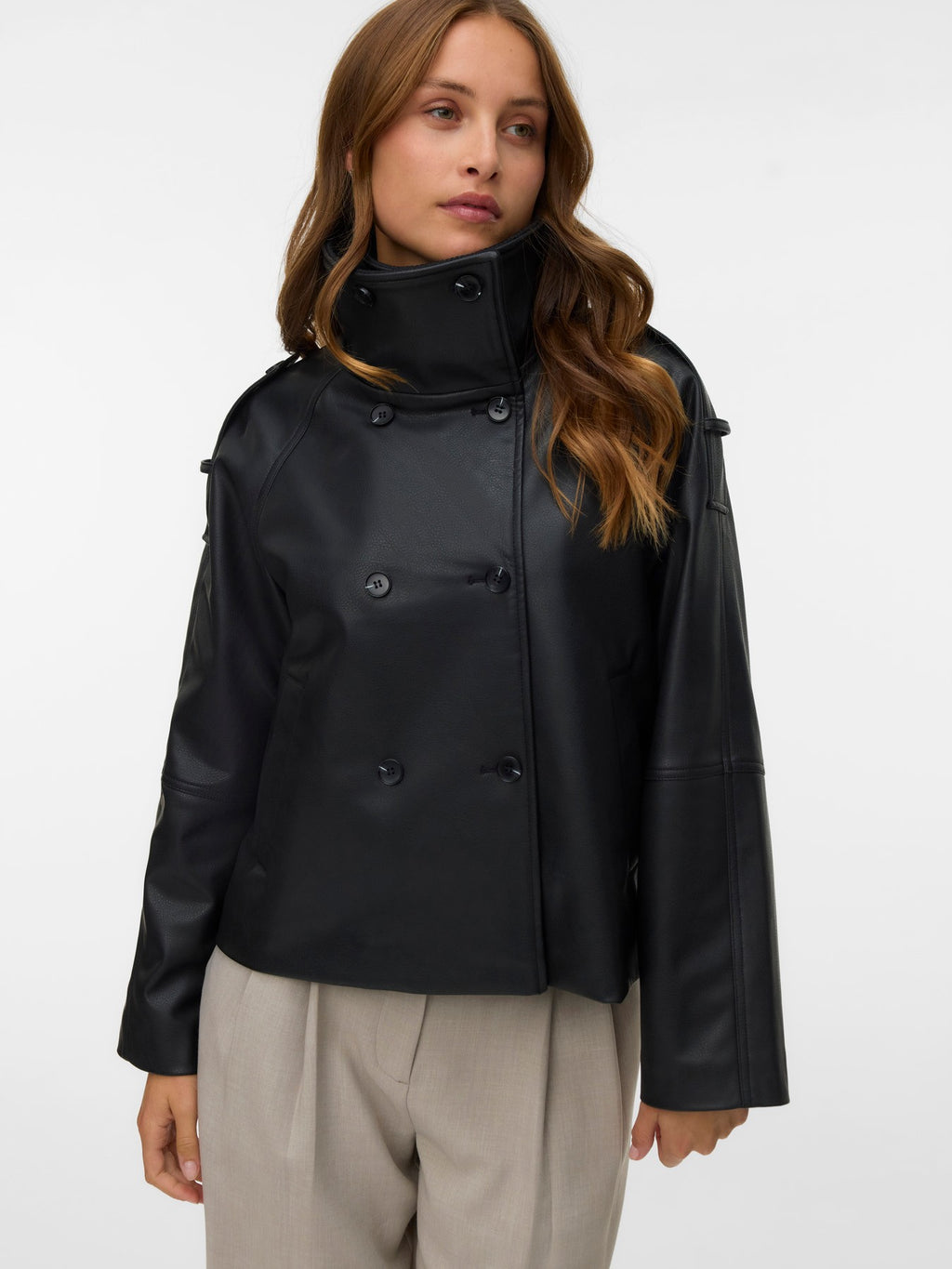 Polipiel doble abotonadura de Vero Moda