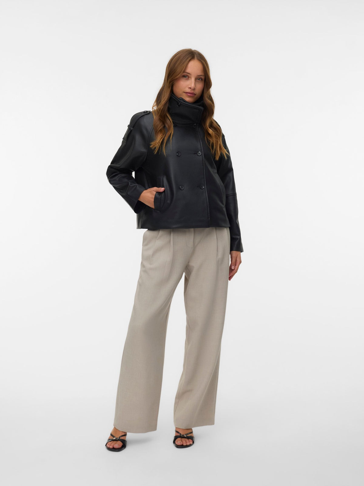 Polipiel doble abotonadura de Vero Moda