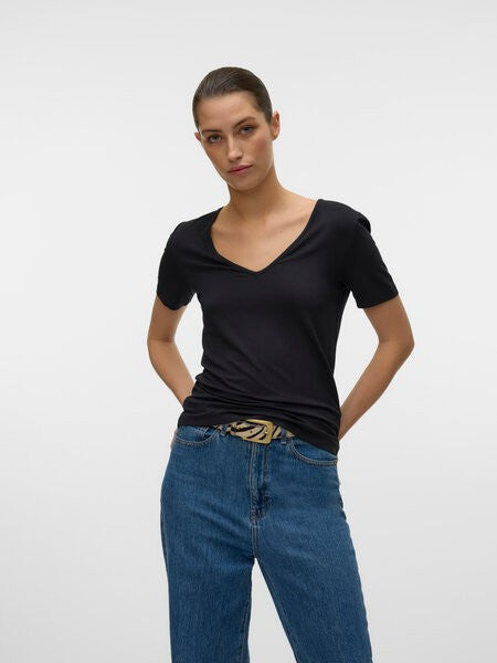 Camiseta cuello pico de Vero Moda