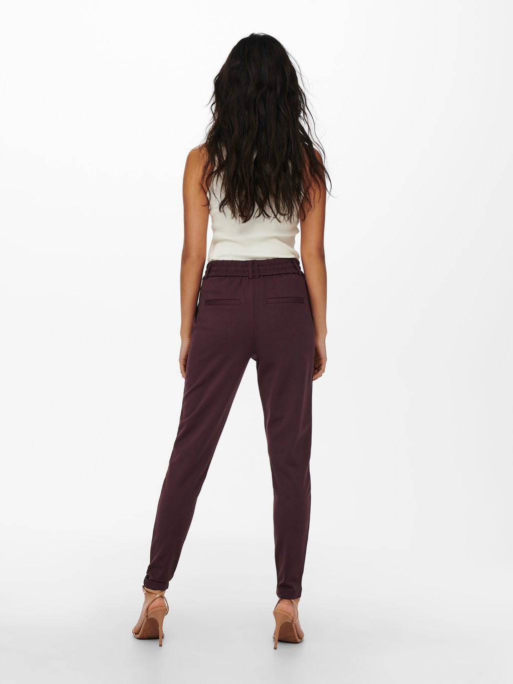 Pantalón jogger corte chino de Only