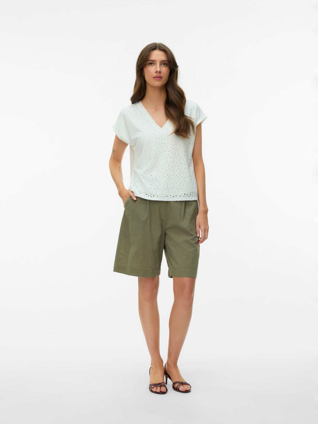 Top perforado de Vero Moda