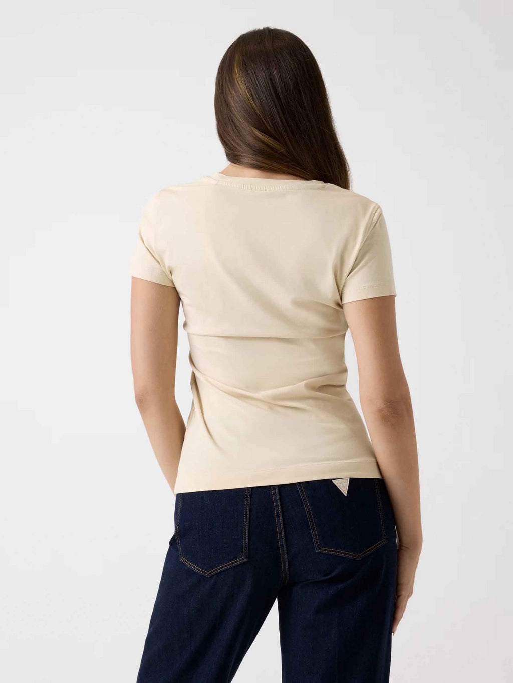 Camiseta con pedreria de Guess